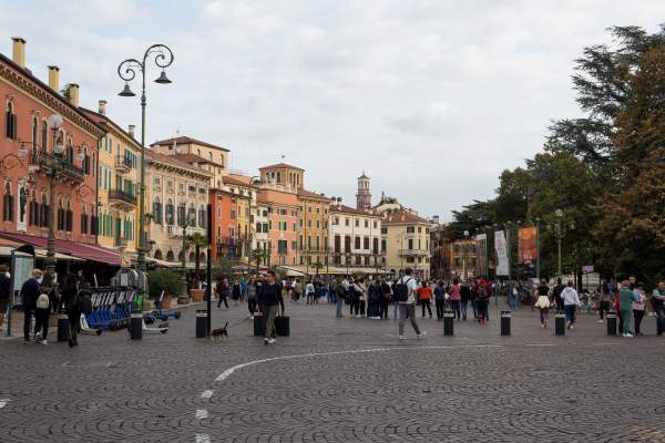 10 Beautiful Italian Cities To Add To Your 2024 Bucket List   37d9ea90a46f9a8f19790efa7d747ab8fbec65872e6eb4eaa7ba9a9824fec873a5d23b9914714b2229132ac2775fcf39464f49bd7810e40fd6b32deafd397409 